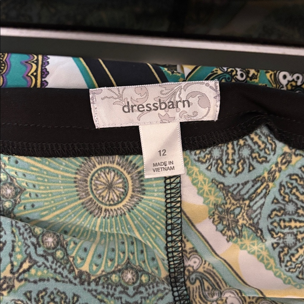 Dress Barn Black and Green Patterned Tie Waist Midi Dress size 12 - Picture 6 of 7